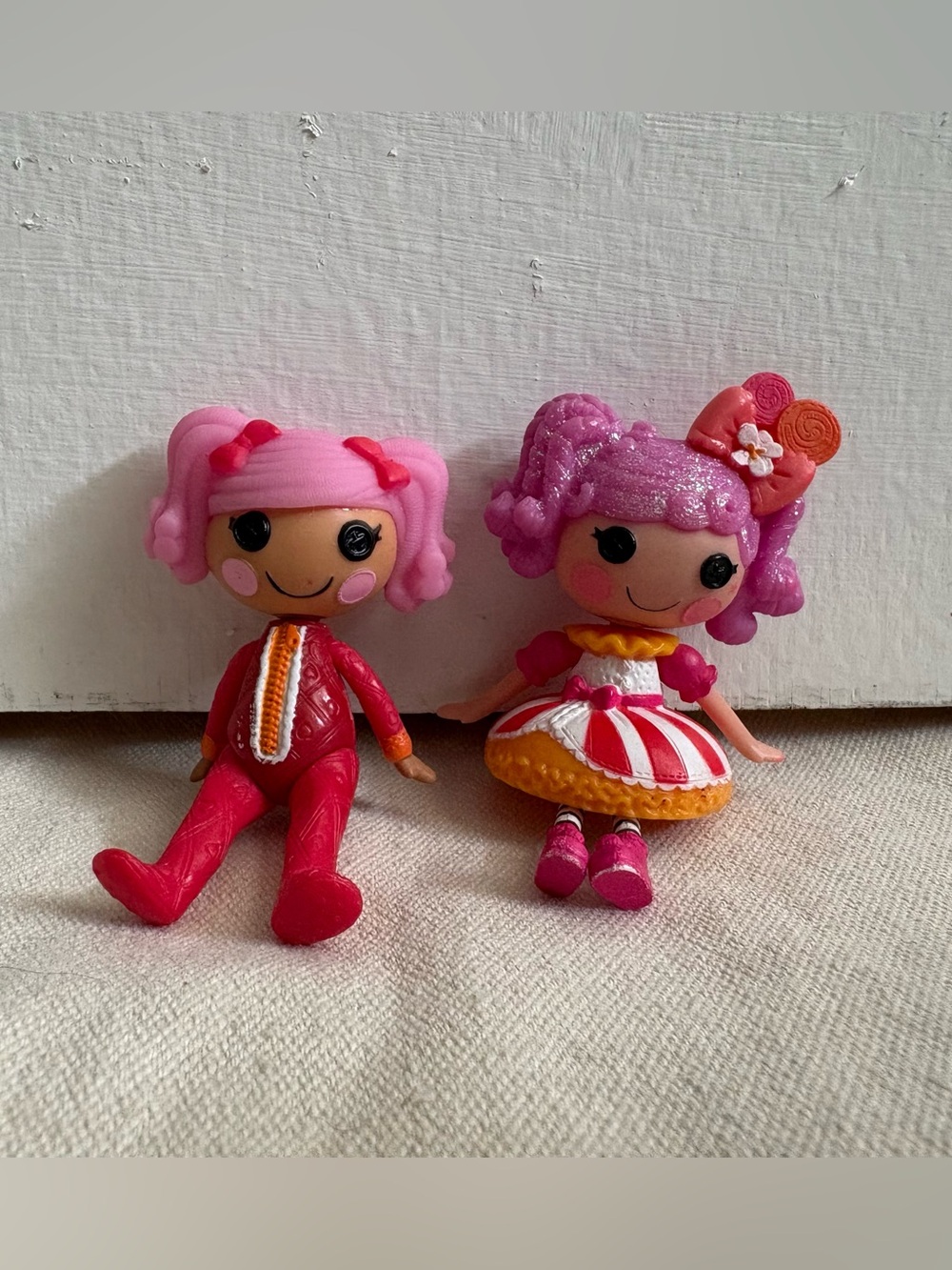 Lalaloopsy Mini Figure Doll Lot of 2 2.5in Pink Curly Hair Plastic Girls